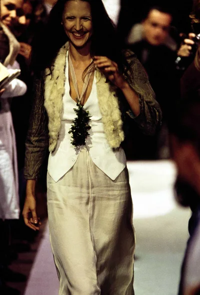 Look 19